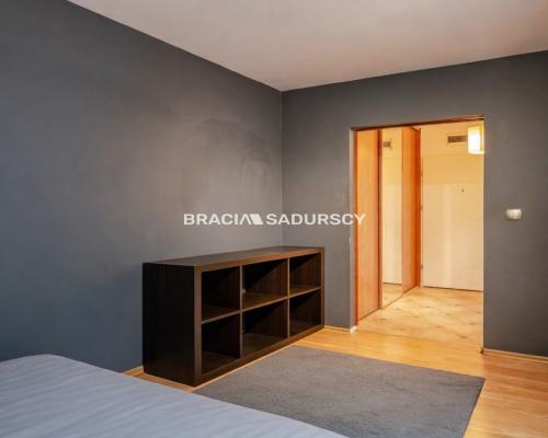 Na sprzedaż oferuję  mieszkanie  o powierzchni 40,23 m², zlokalizowane przy ul. Borkowskiej w Krakowie. Lokal położony je