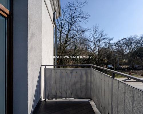 Przytulna kawalerka 21,5 m² z balkonem