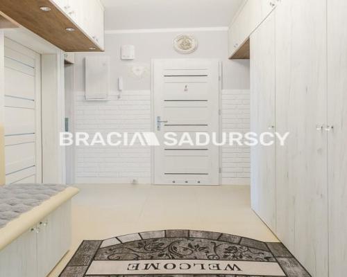 Przestronne 3 pokoje z balkonami i windą