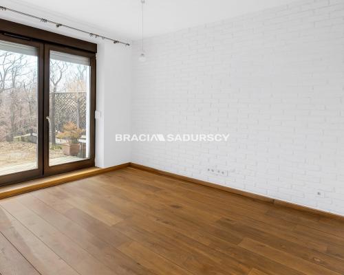 Bronowice, 45m2 + ogródek, ul. Smętna