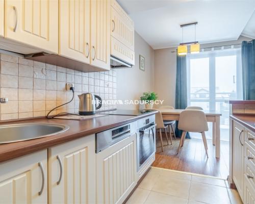 Dwupokojowe mieszkanie na strzeżonym osiedlu