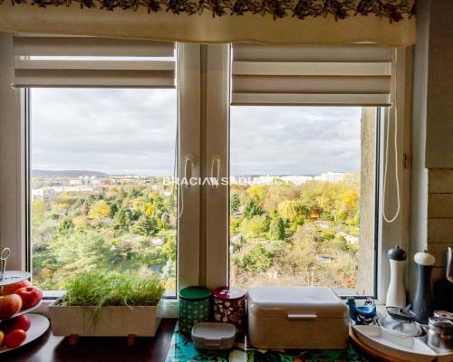 Żyj w mieszkaniu ze wspaniałym widokiem