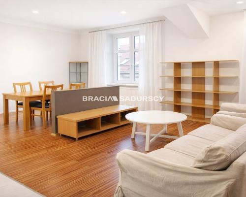 Jasne wygodne mieszkanie w centrum Krakowa.