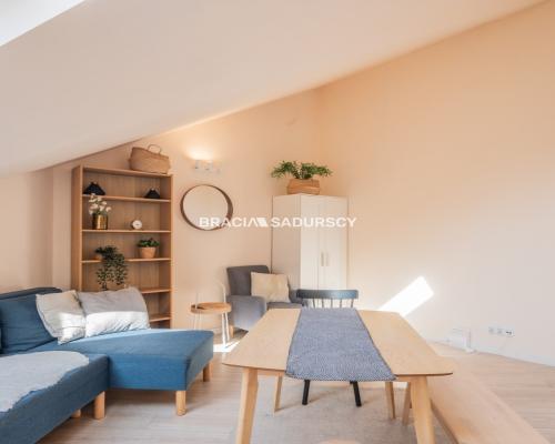 Przytulne mieszkanie  – ul. Wysłouchów.