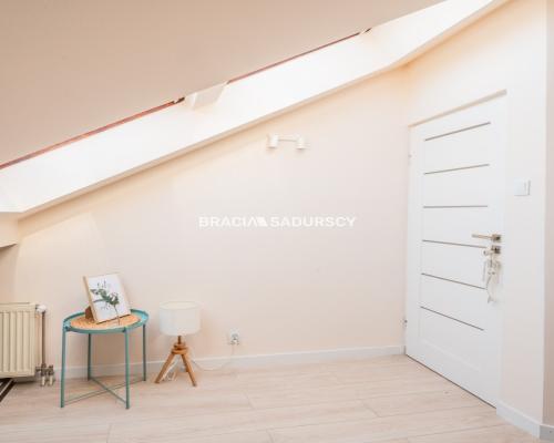 Przytulne mieszkanie  – ul. Wysłouchów.