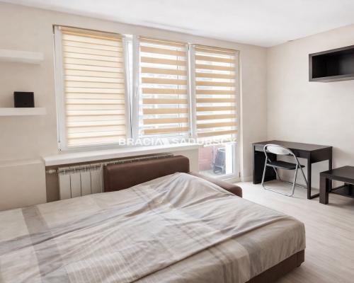 4 pokoje | Balkon | Po remoncie | Os. Piastów