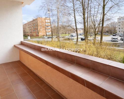4 pokoje | Balkon | Po remoncie | Os. Piastów