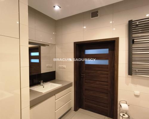 MIESZKANIE DWUPOZIOMOWE / 114m2 / OPATKOWICE