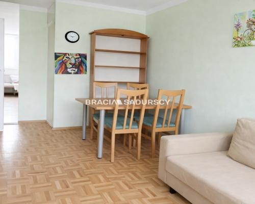 37m2, z ogromnym potencjałem, do remontu- Azory