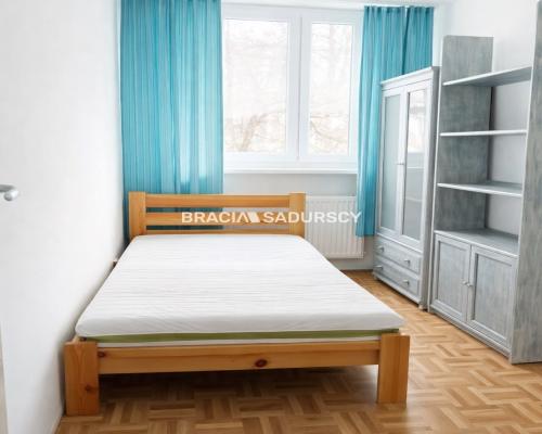 37m2, z ogromnym potencjałem, do remontu- Azory