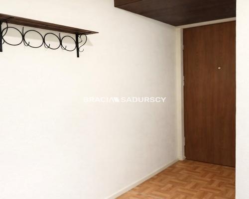 37m2, z ogromnym potencjałem, do remontu- Azory