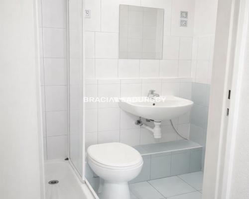 37m2, z ogromnym potencjałem, do remontu- Azory