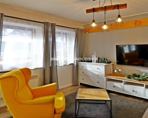 Zakopane - nowoczesne 2 pokoje 53 m² z balkonem, widokiem i SPA w budynku!    Oferujemy nowoczesne, stylowe  2-pokojowe
