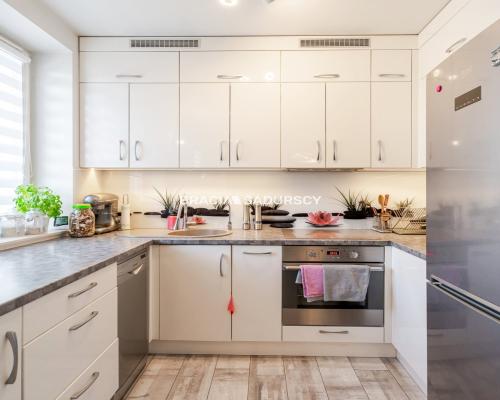 Osiedle Złocień. 3 pokojowe mieszkanie - 62,49 m 2 .   Dwustronne, funkcjonalne, rozkładowe mieszkanie, z balkonem na 1 piętr