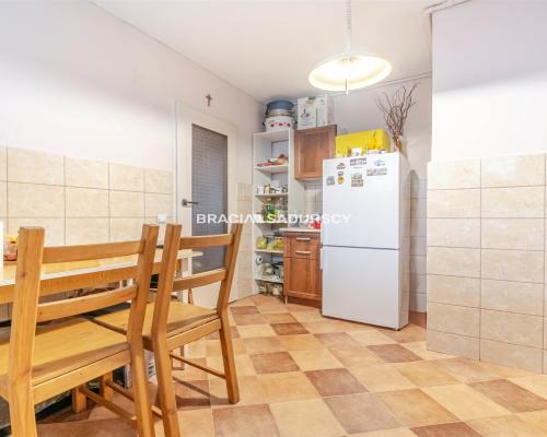 Krak&oacute;w, Mistrzejowice - 2 pokoje 53 m&sup2;   

 Oferujemy przestronne 2-pokojowe mieszkanie o powierzchni 53,02 m&sup2;