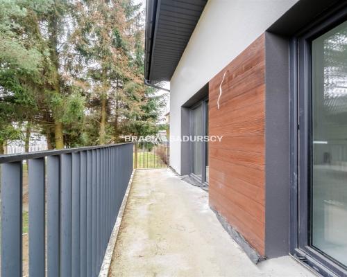 Wyjąykowy deweloperski apartment Kokotów 100 m2