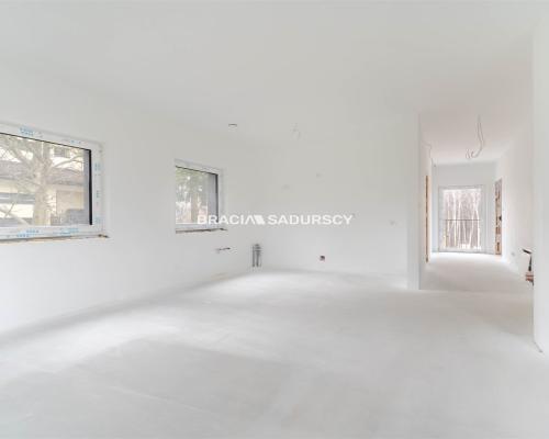 Wyjąykowy deweloperski apartment Kokotów 100 m2