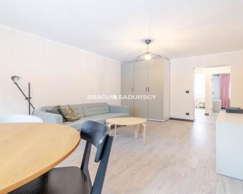 2pok mieszkanie na os. Wysokim do wejścia!