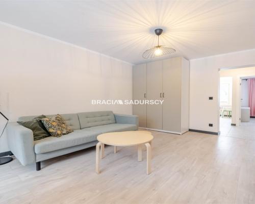 2pok mieszkanie na os. Wysokim do wejścia!