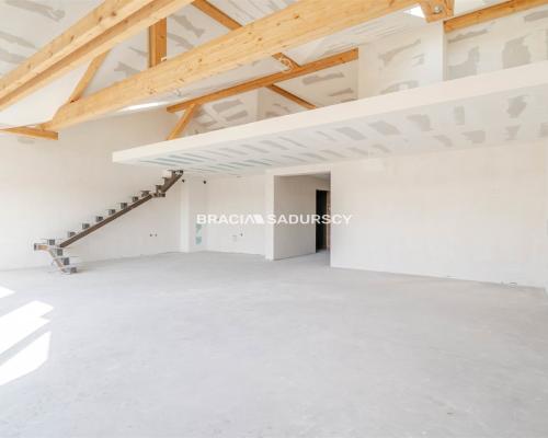 3 pokojowe z garażem