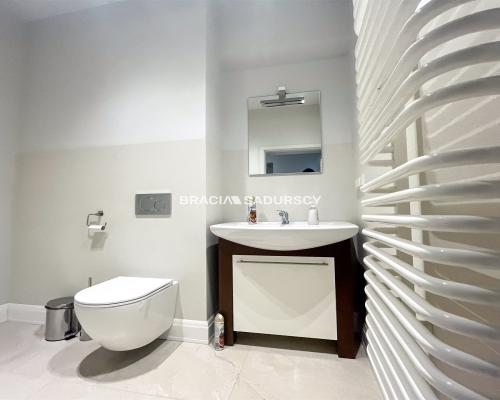 Wynajmę, przestronne w doskonałej lokalizacji