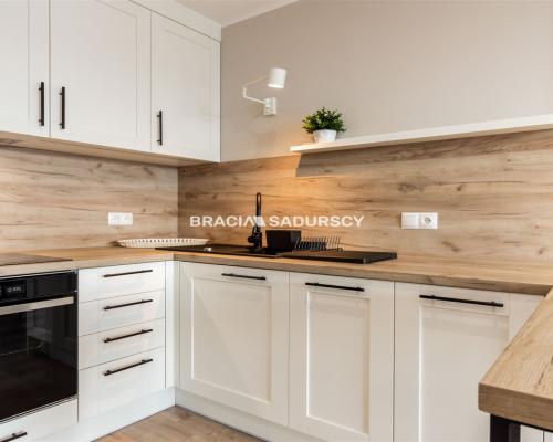 Wynajmę nowe 2-pok mieszkanie dla singla/ul.Reduta