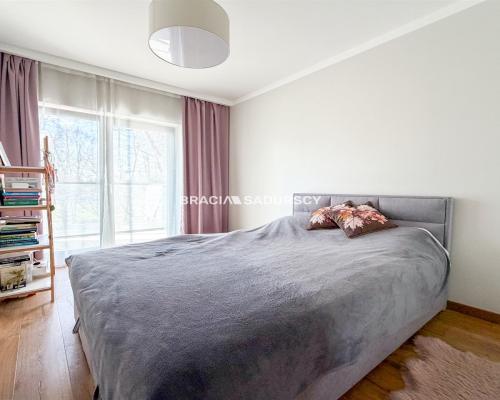 Wynajmę 3-pok z 2 balkonami, umeblowane - od zaraz