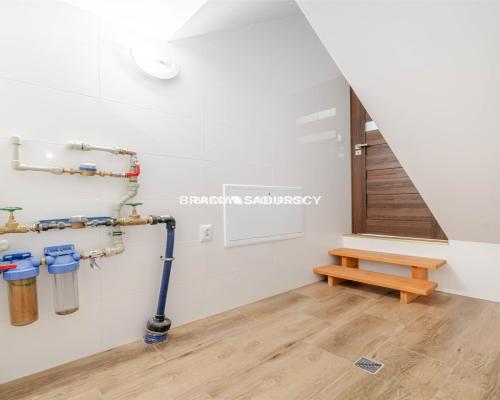 Nowe 3 pok. mieszkanie w domu wolnostojącym,7arów