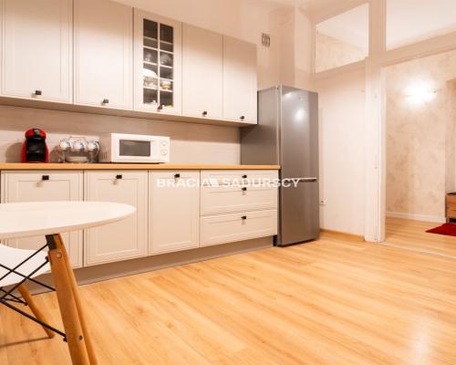 2 pokoje - Bosacka- 59m2 - 3200zł