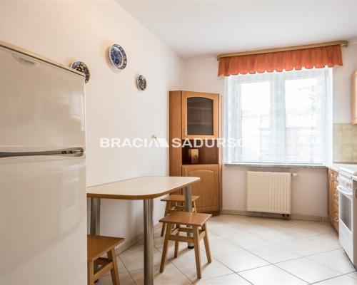 2 pokoje - Grzegórzecka - 2800 złotych