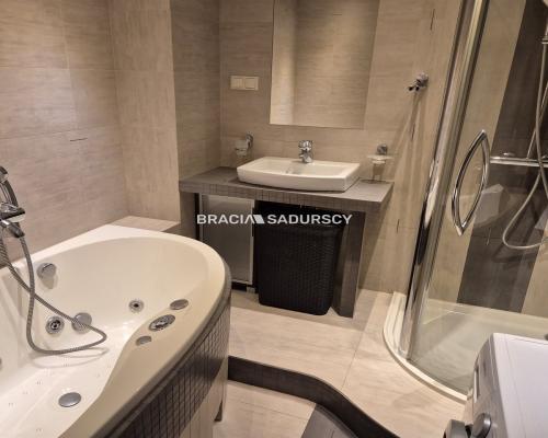 M3 z widokiem na Bagry