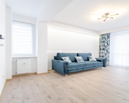 Świeżo wyremontowane 2 pokoje w centrum