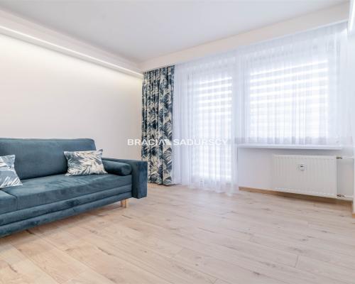 Świeżo wyremontowane 2 pokoje w centrum