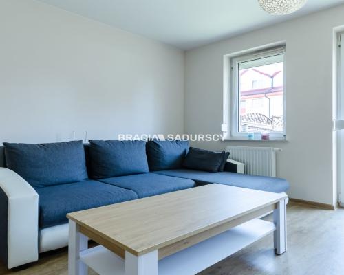 2 pokoje z ogródkiem