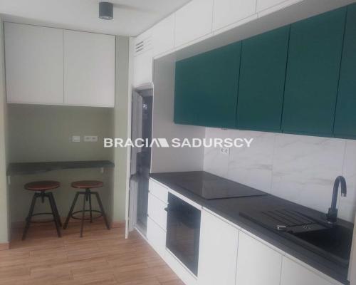 Przytulne mieszkanie z własnym ogródkiem