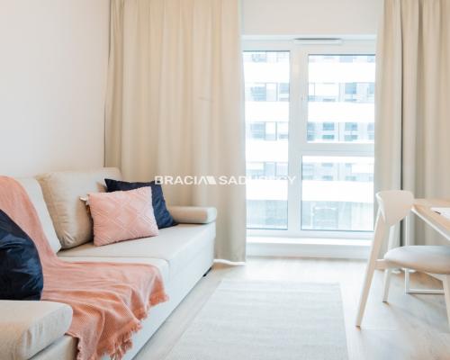 3 pokoje / Zabłocie