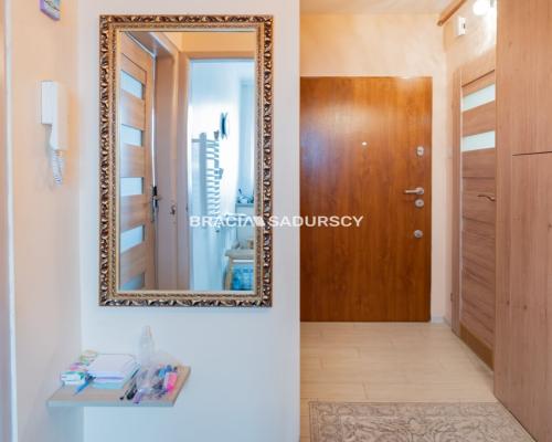 38m2, osiedle Podwawelskie, Stare Dębniki