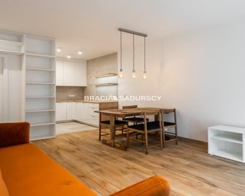 2pok Krowodrza z ogródkiem i parkingiem podziemnym