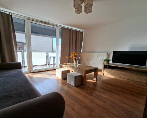 Śródmieście. 2 pokoje z garażem.Wysoki standard.