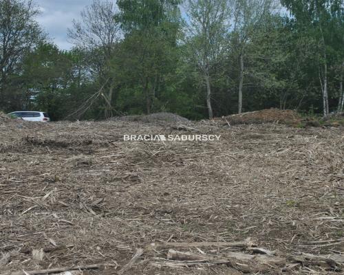 Działk MN2 przy ul. Magnoliowej w Wieliczce.