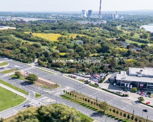 Akademik / Hotel / Biurowiec / Lok. niemieszkalne