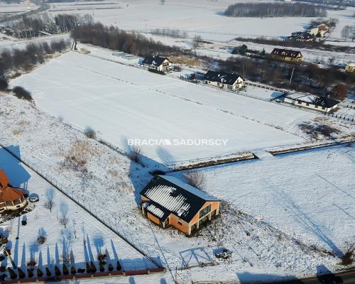 Działka z budynkiem 240m2/szeregówki/bliźniaki