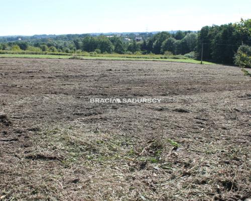 Atrakcyjna działka budowlana w Libertowie.