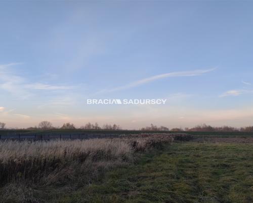 Działka budowlano-rolna o pow. 1900 m2
