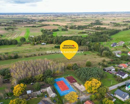 działkę budowlaną w Bratucicach