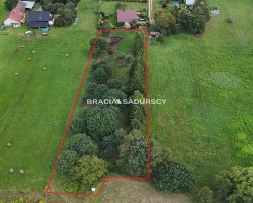 Działka budowlana o powierzchni 30 arów w Brodach