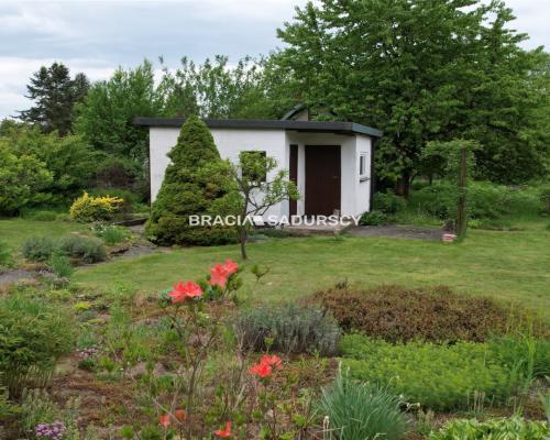 Działka w ROD „Wiślana Dolina” - ul. Rybna, Przegorzały   W pobliżu: ZOO, Park Decjusza, Las Wolski, Kopiec Kościu