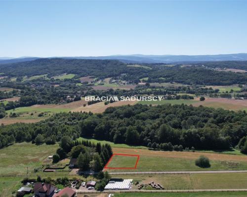 Podolany - działka budowlana o pow. 10 arów!   Działka budowlana o pow. 10 arów położona w Podolanach, gmina Ka