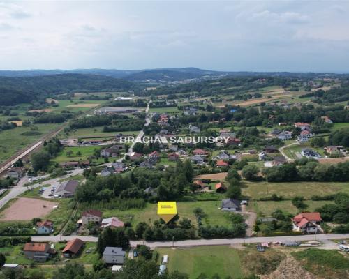 Na sprzedaż: działka budowlana 15 arów - Leńcze, gm. Kalwaria Zebrzydowska    Lokalizacja:  Oferujemy na sprzedaż at