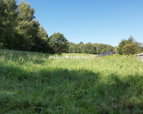 Działka budowlana w Balicach, gm. Zabierz&oacute;w o pow. 28 ar&oacute;w    

  Oferujemy na sprzedaż atrakcyjnie położoną  dzi